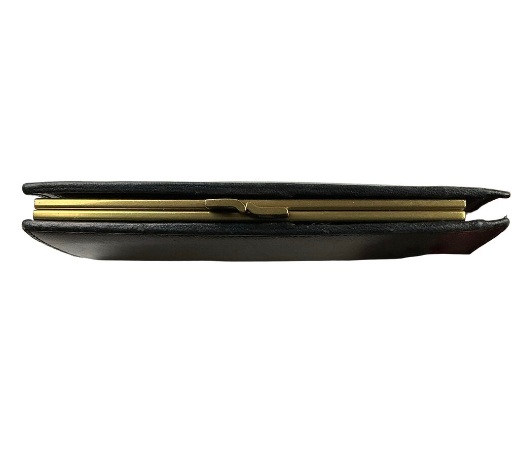 Vintage Gucci Black Leather Wallet w Gold Tone Kisslock