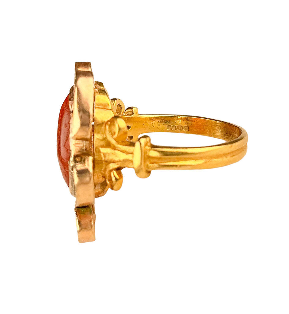 18K YG Carnelian Ring British-hallmarked openwork mount