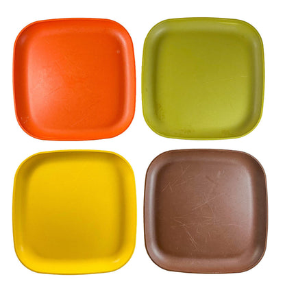 4PC Tupperware Autumn Harvest Plate Set