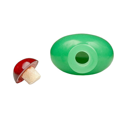 Apple Green Peking Glass Snuff Bottle