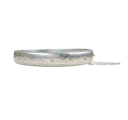 Vintage Silver Hinged Bracelet w. Engraving