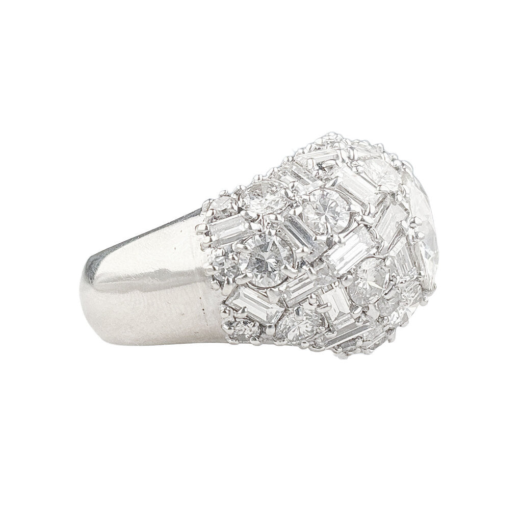 Stunning Vintage 2.5ct H1 S1 Diamond Solitaire w Baguettes & Brilliant Cut Diamonds