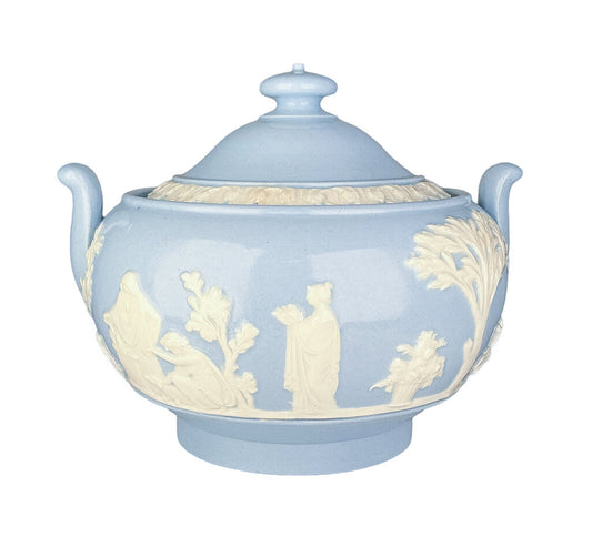 Wedgwood Queens Ware Lidded Sugar Bowl