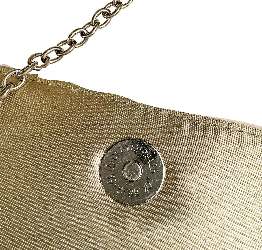 Vntg Gold Metal Mesh Evening Bag