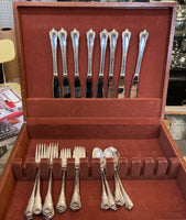 Flatware Set of 32 pieces Wallace Sterling