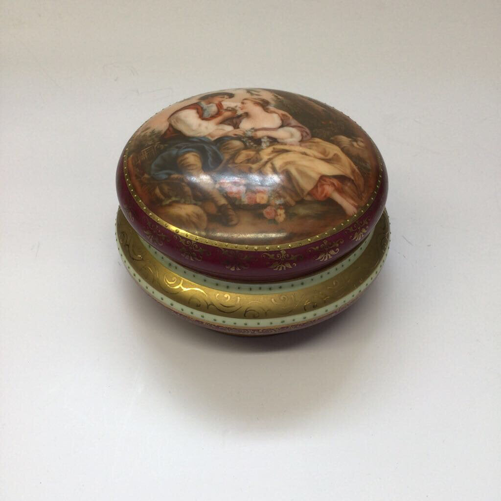 Carlsbad Porcelain Powder Box