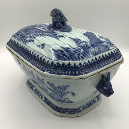 Chinese Export Canton Tureen