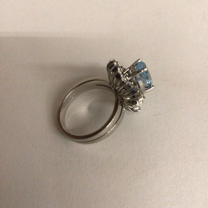 18Kt Blue Topaz & Diamond Ring