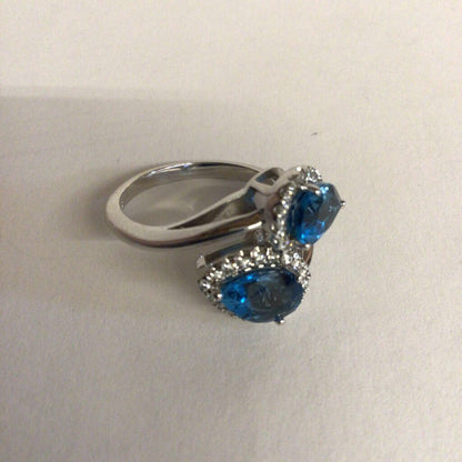 14Kt Diamond & Blue Topaz Ring