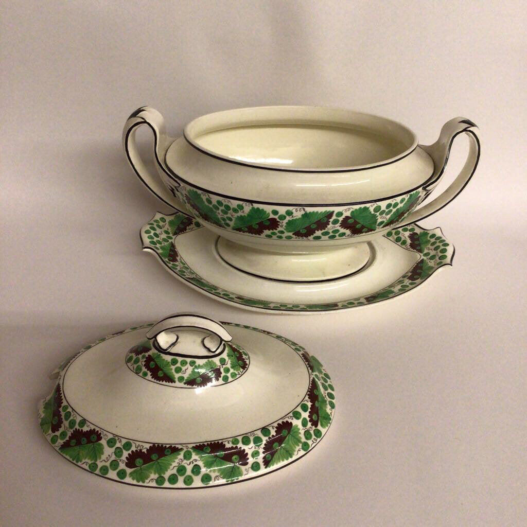 Large Spode Creamware Tureen & Stand, ca. 1811