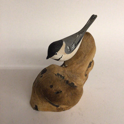 Hogg & Carlson Carved & Handpainted Songbird, Signed