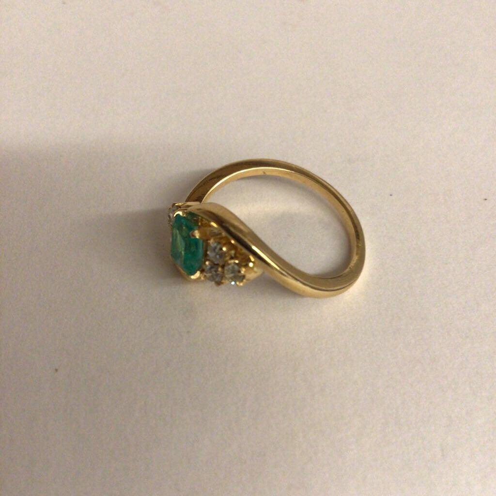 18kt Yellow Gold, Emerald & Diamond Ring